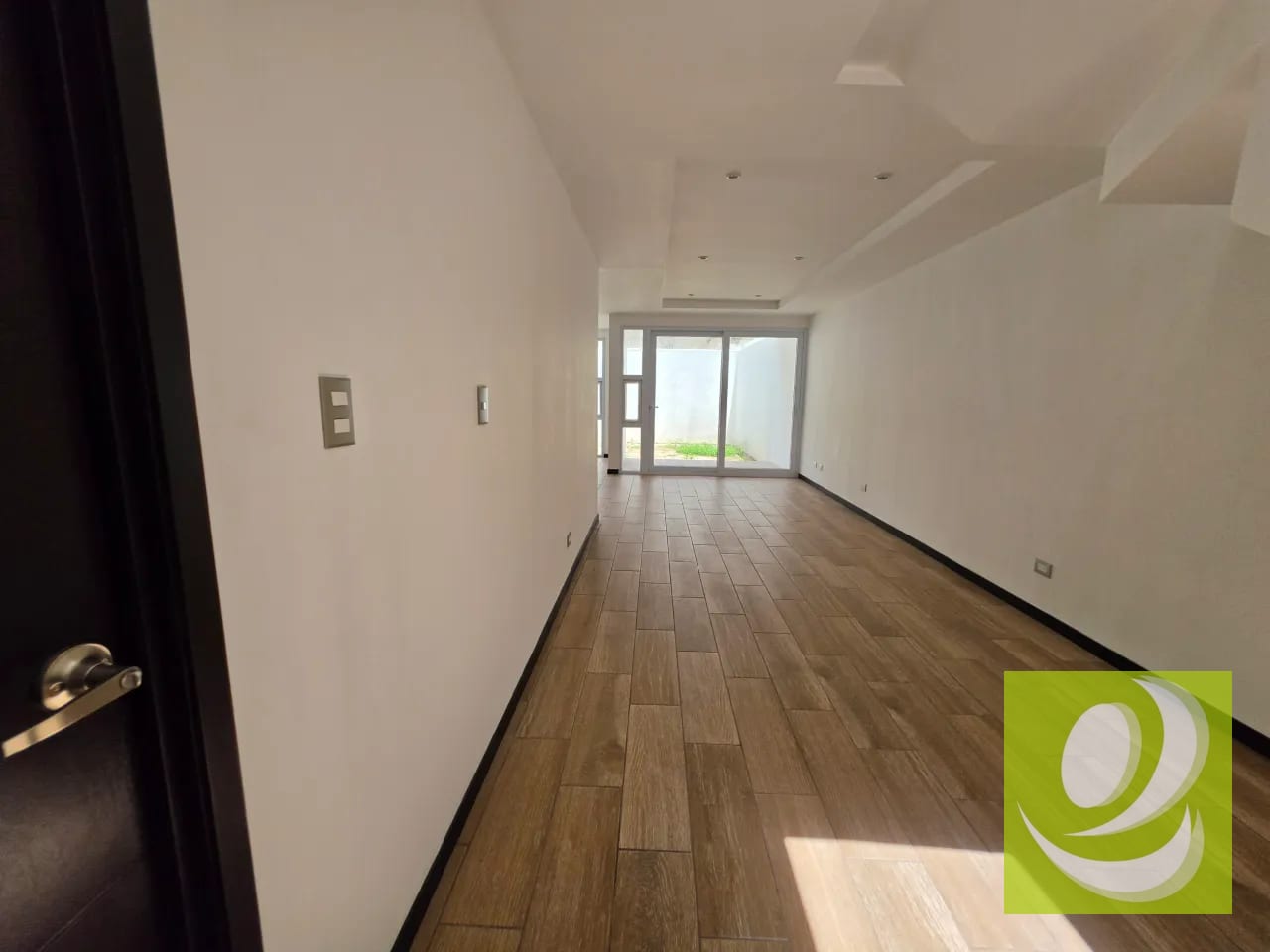 Casa Nueva en Venta en el Sector B1 Zona 8 Mixco San Cristobal I — Casa en Venta en Zona 8 Mixco, Guatemala, Ciudad — foto 4 de 7
