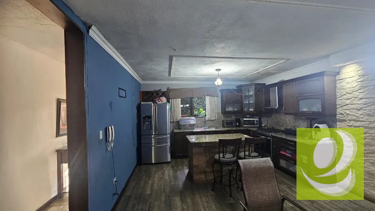 Casa en Venta – Residencial Lomas de Balcones, Zona 8 Mixco — Casa en Venta en Zona 8 Mixco, Guatemala, Ciudad — foto 7 de 15
