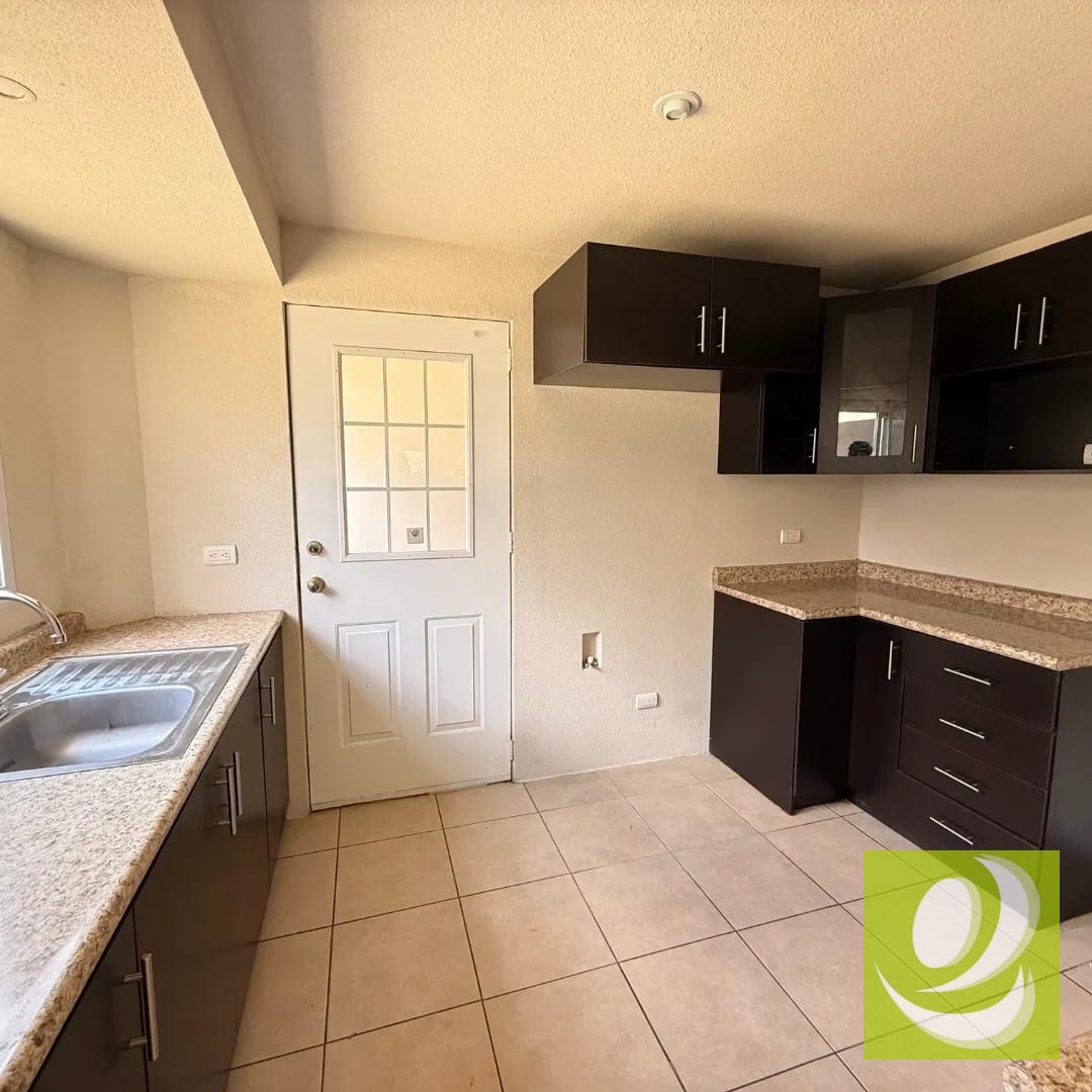 Casa en Venta en Hacienda de Las Flores — Casa en Venta en Villa Nueva, Guatemala, Ciudad — foto 3 de 7
