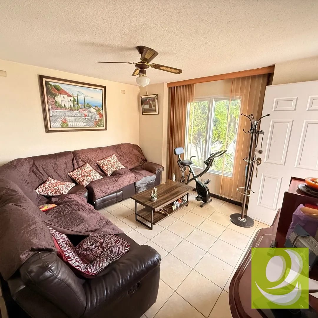 Casa en Venta en Hacienda de las Flores Villa Nueva — Casa en Venta en Villa Nueva, Guatemala, Ciudad — foto 3 de 7