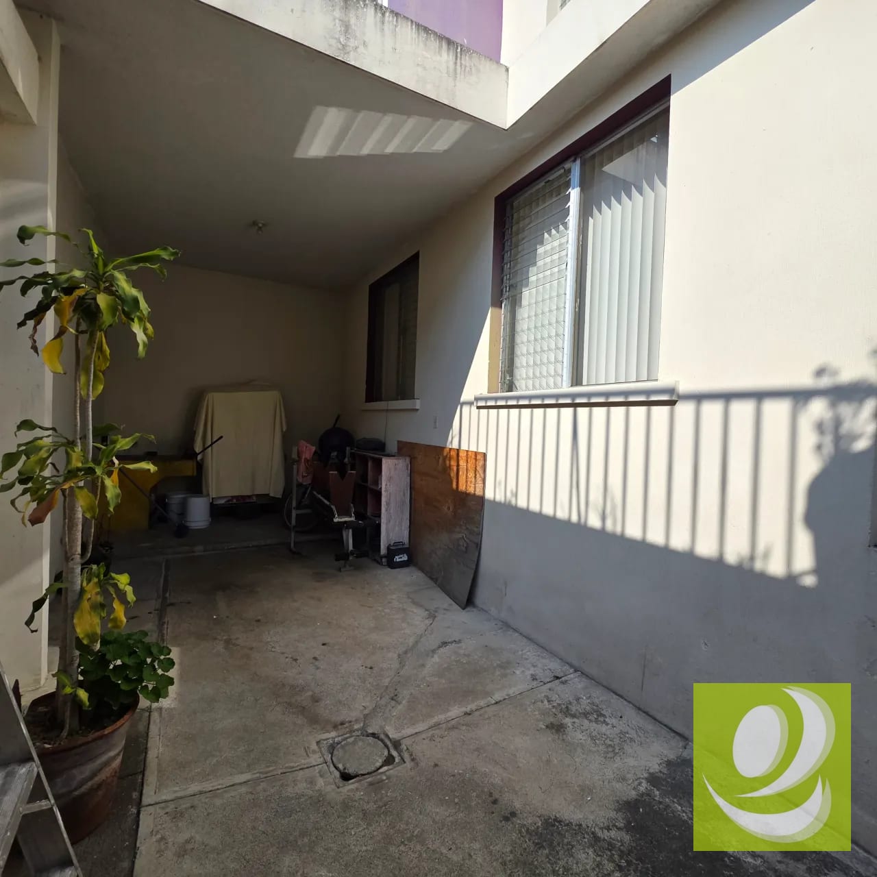 Invierte en una Propiedad con Doble Potencial | Valle del Sol — Casa en Venta en Zona 4 Mixco, Guatemala, Ciudad — foto 4 de 6