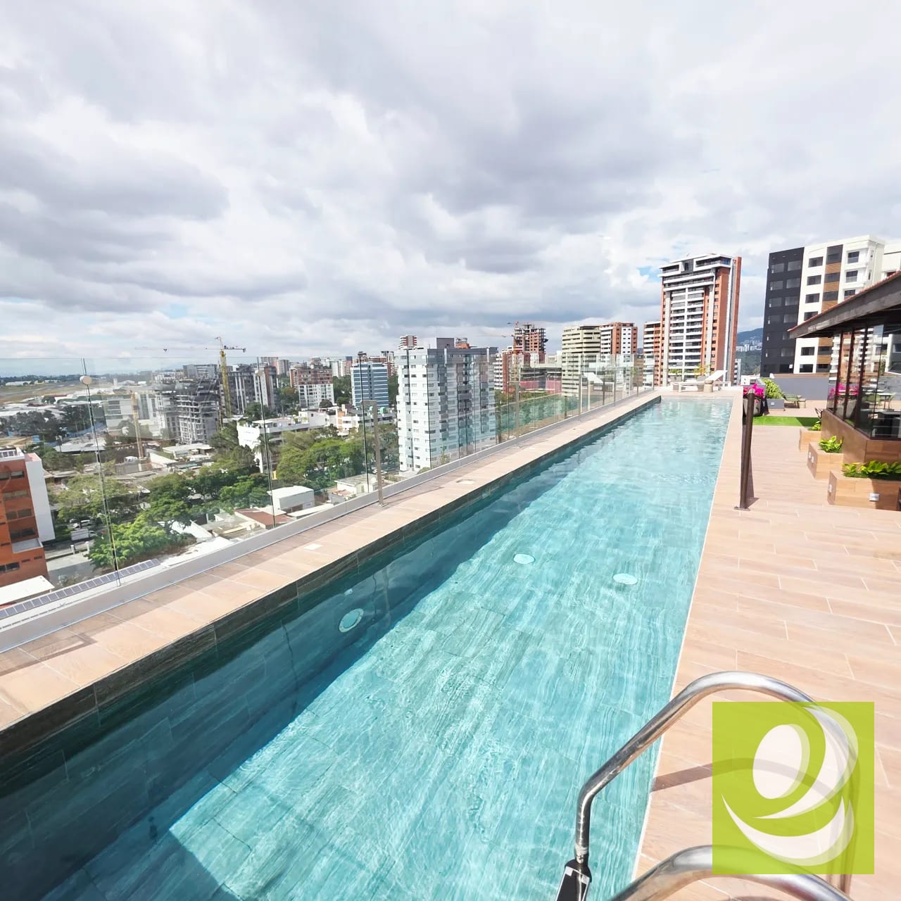 Apartamento en Renta en Zona 13 con Linea Blanca — Apartamento en Alquiler en Zona 13, Guatemala, Ciudad — foto 6 de 11