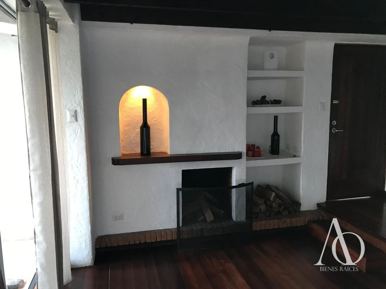 Apartamento en Alquiler Edificio La Barranca, zona 15 VH1 / EN DIRECTO 3 — Apartamento en Alquiler en La Barranca, Zona 15, Guatemala, Ciudad — foto 2 de 17