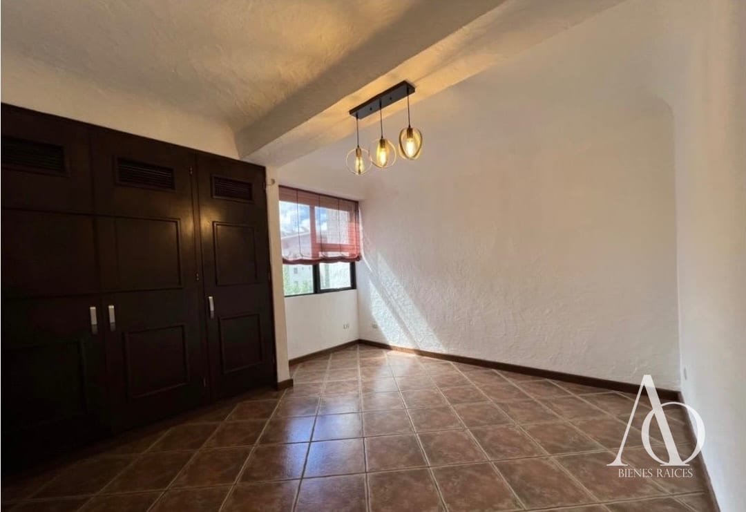 Apartamento en Alquiler Edificio La Barranca, zona 15 VH1 / EN DIRECTO 3 — Apartamento en Alquiler en La Barranca, Zona 15, Guatemala, Ciudad — foto 17 de 17