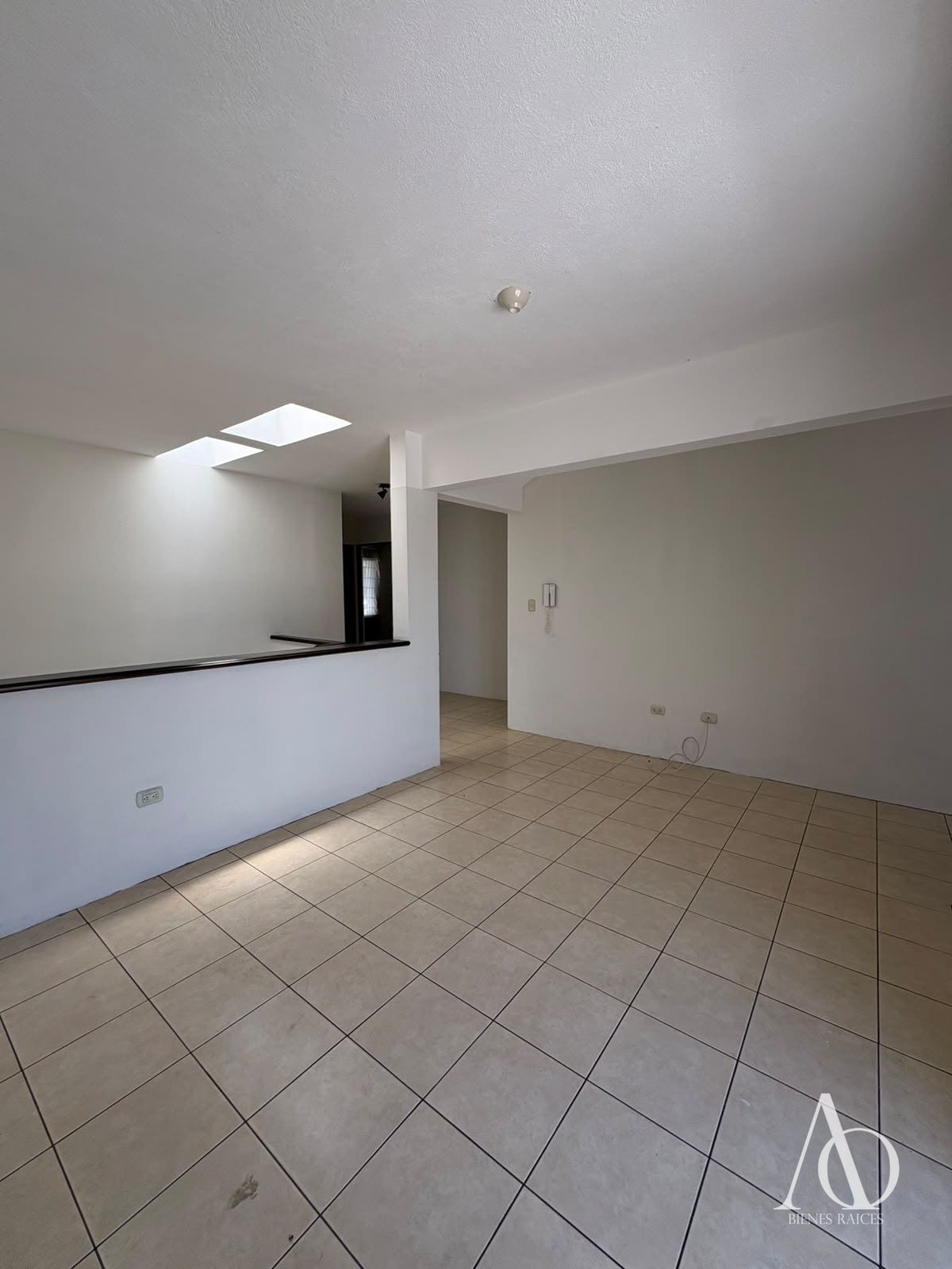 Casa en Alquiler Jardines de San Isidro, zona 16 / EN DIRECTO — Casa en Alquiler en Jardines de San Isidro, Zona 16, Guatemala, Ciudad — foto 13 de 17