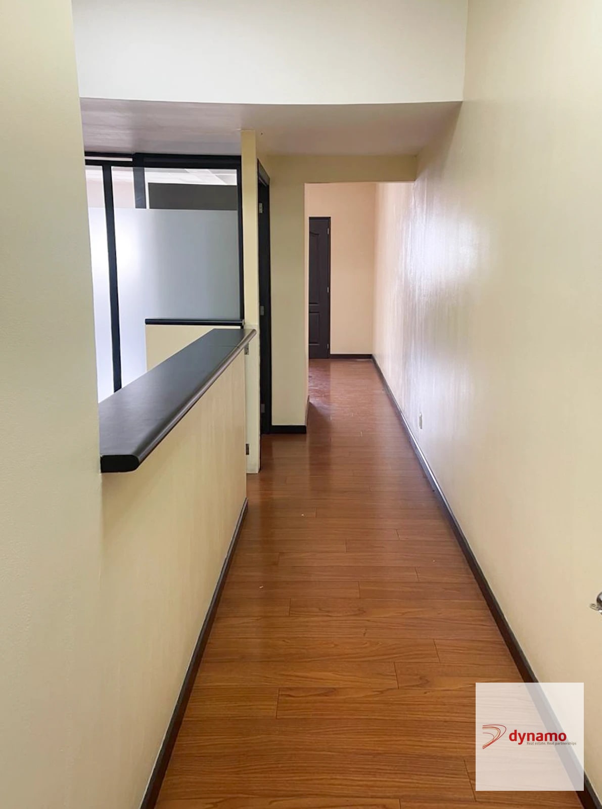 Oficina en Renta en Zona 10 | 94 m² | 2 Parqueos — Oficina en Alquiler en Zona 10, Guatemala, Ciudad — foto 8 de 9