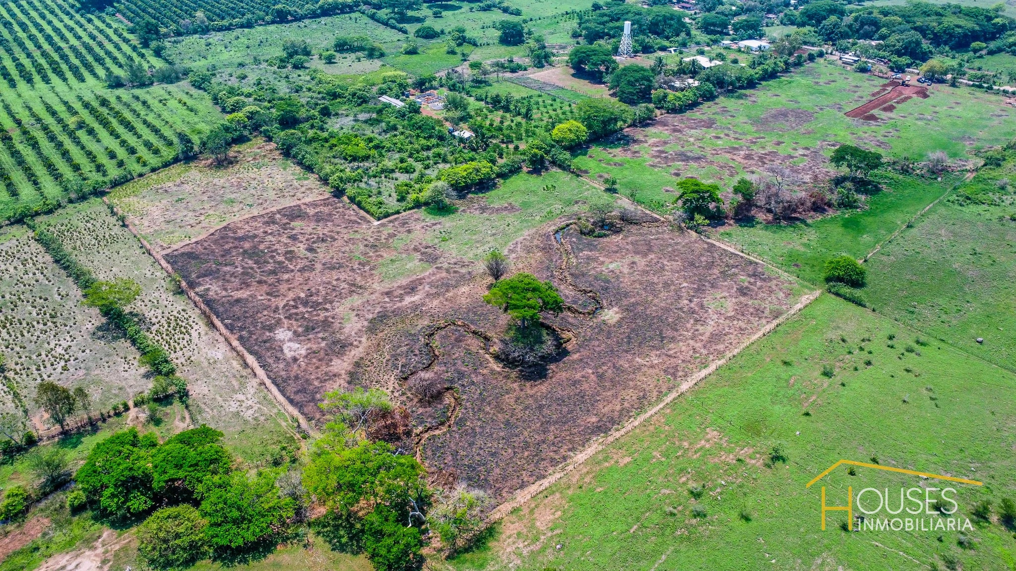 Vendo Terrenos en Residencial El Platero 2, Chiquimulilla Imágenes — Terreno en Venta en Chiquimulilla, Santa Rosa — foto 4 de 8