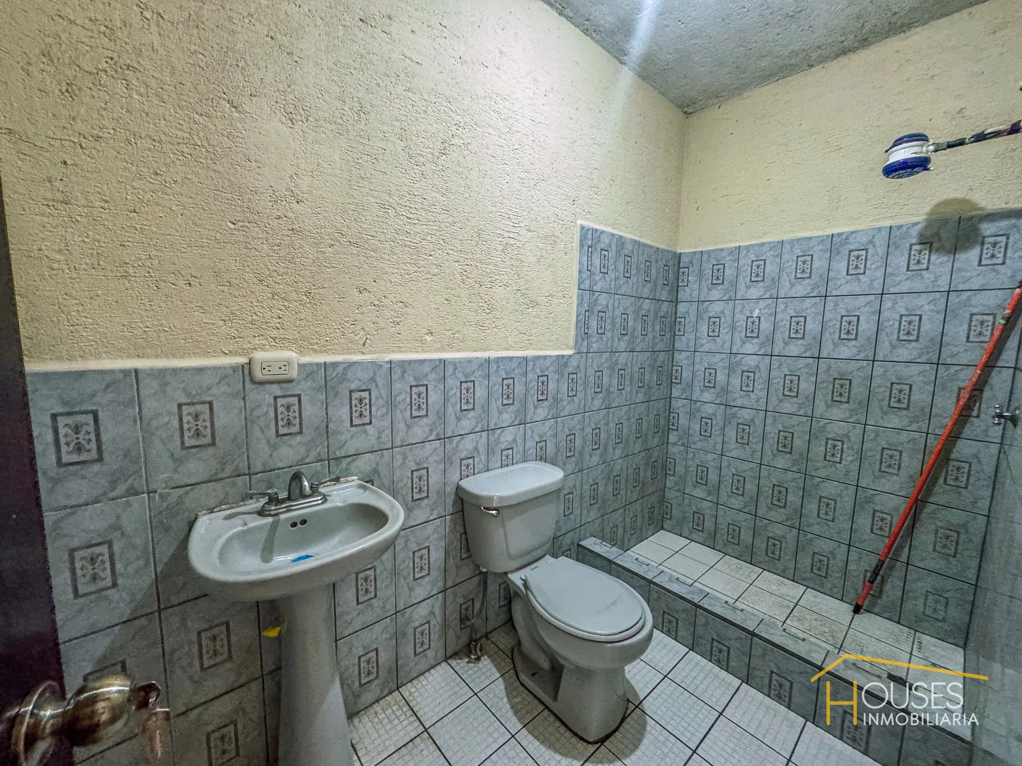 Vendo Casa en Residencial Las Flores, Ciudad Vieja — Casa en Venta en Ciudad Vieja, Sacatepéquez — foto 11 de 14