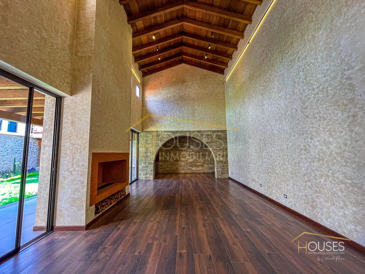 Vendo Casa en Condado del Obispo, Antigua Guatemala — Casa en Venta en Antigua, Sacatepéquez — foto 4 de 14