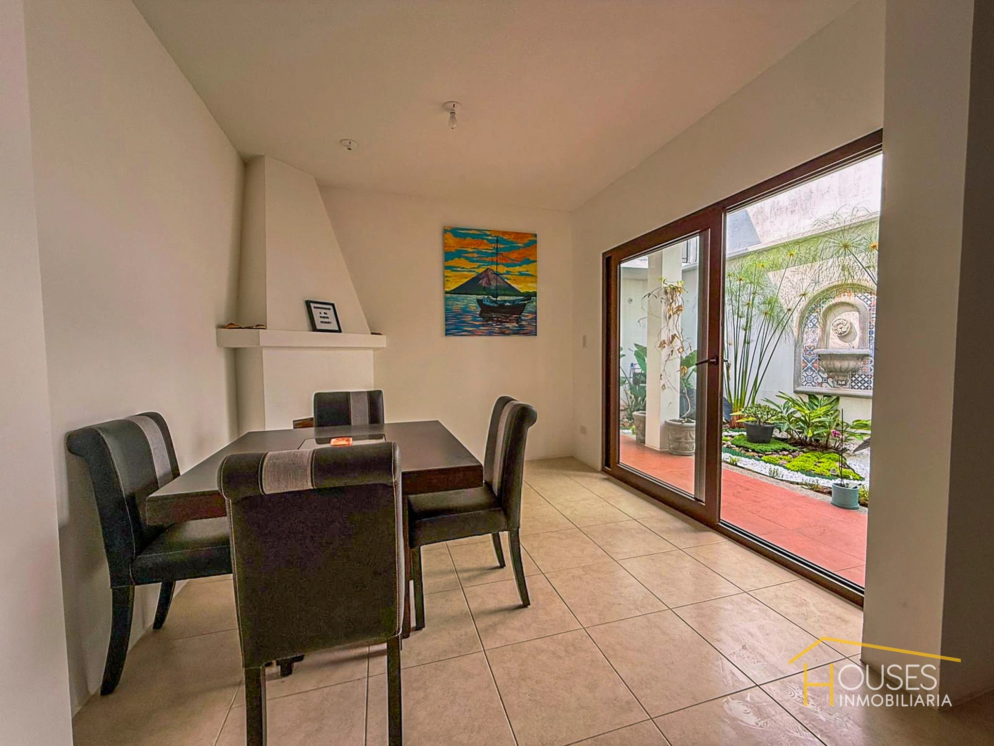 Rento Casa en Paseo San Lorenzo, San Lorenzo el Cubo — Casa en Alquiler en Ciudad Vieja, Sacatepéquez — foto 4 de 15