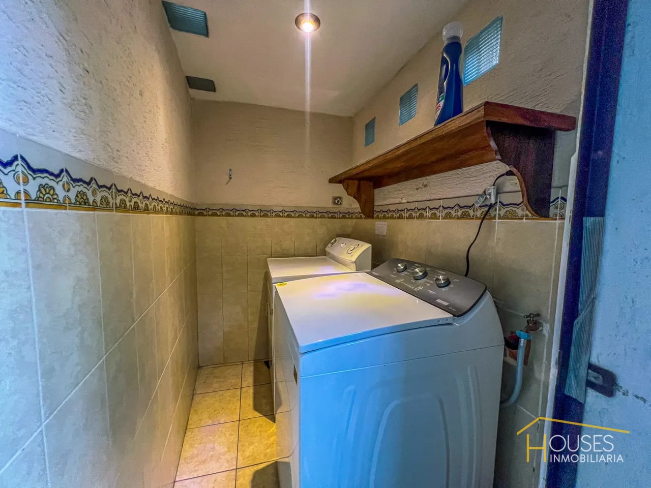 Rento Apartamento en Gravileas y Jacarandas, Antigua G. — Apartamento en Alquiler en Las Gravileas, Antigua, Sacatepéquez — foto 12 de 13