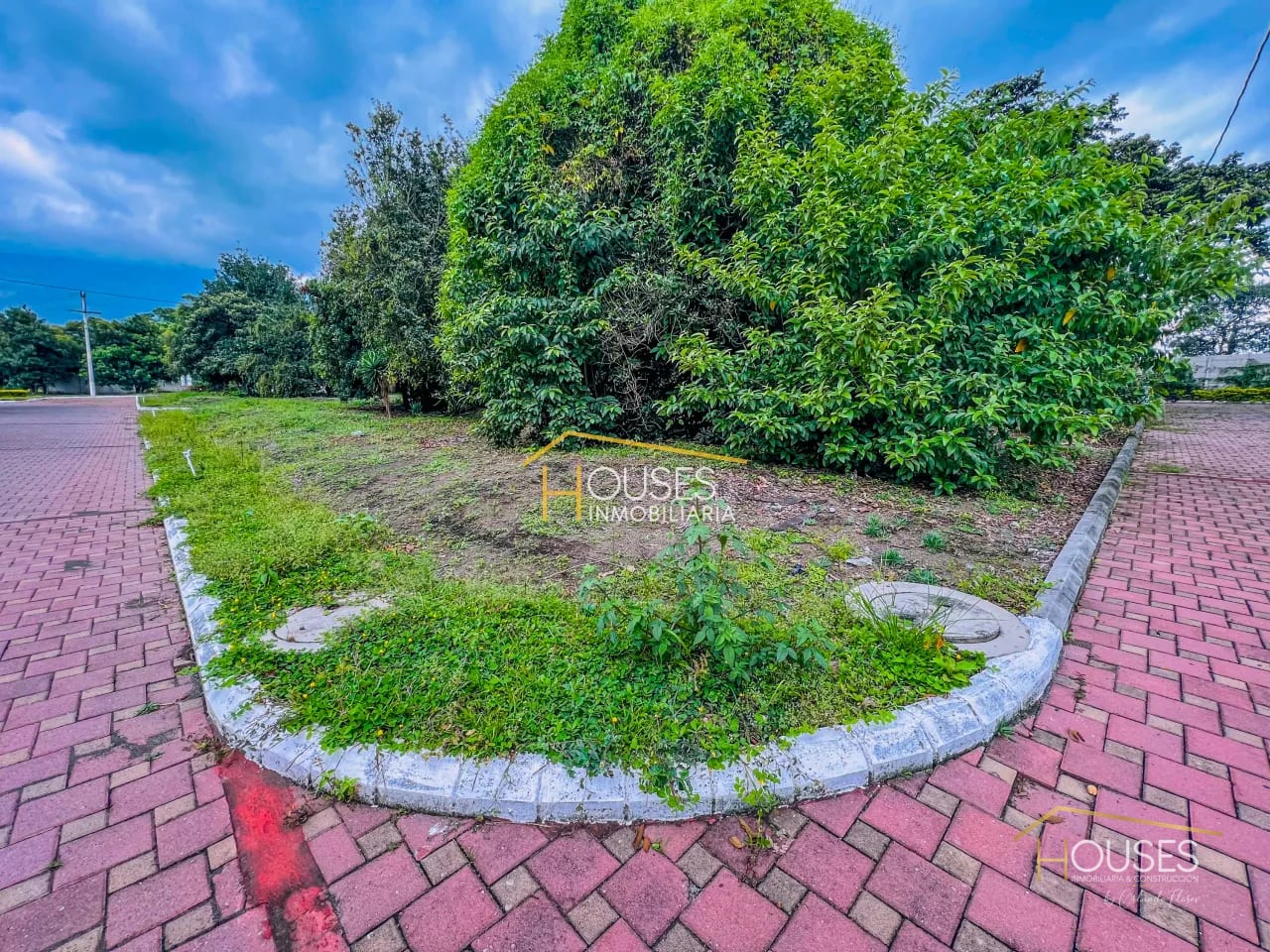 Terreno de Esquina en Venta en Residencial Entre Volcanes, San Miguel Dueñas — Terreno en Venta en San Miguel Dueñas, Sacatepéquez — foto 6 de 11
