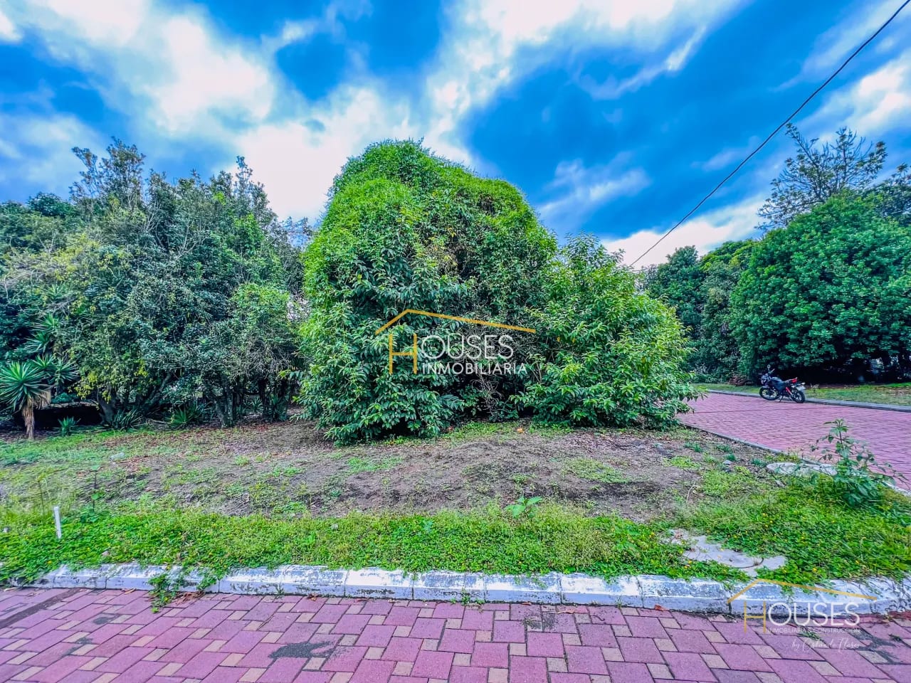 Terreno de Esquina en Venta en Residencial Entre Volcanes, San Miguel Dueñas — Terreno en Venta en San Miguel Dueñas, Sacatepéquez — foto 7 de 11
