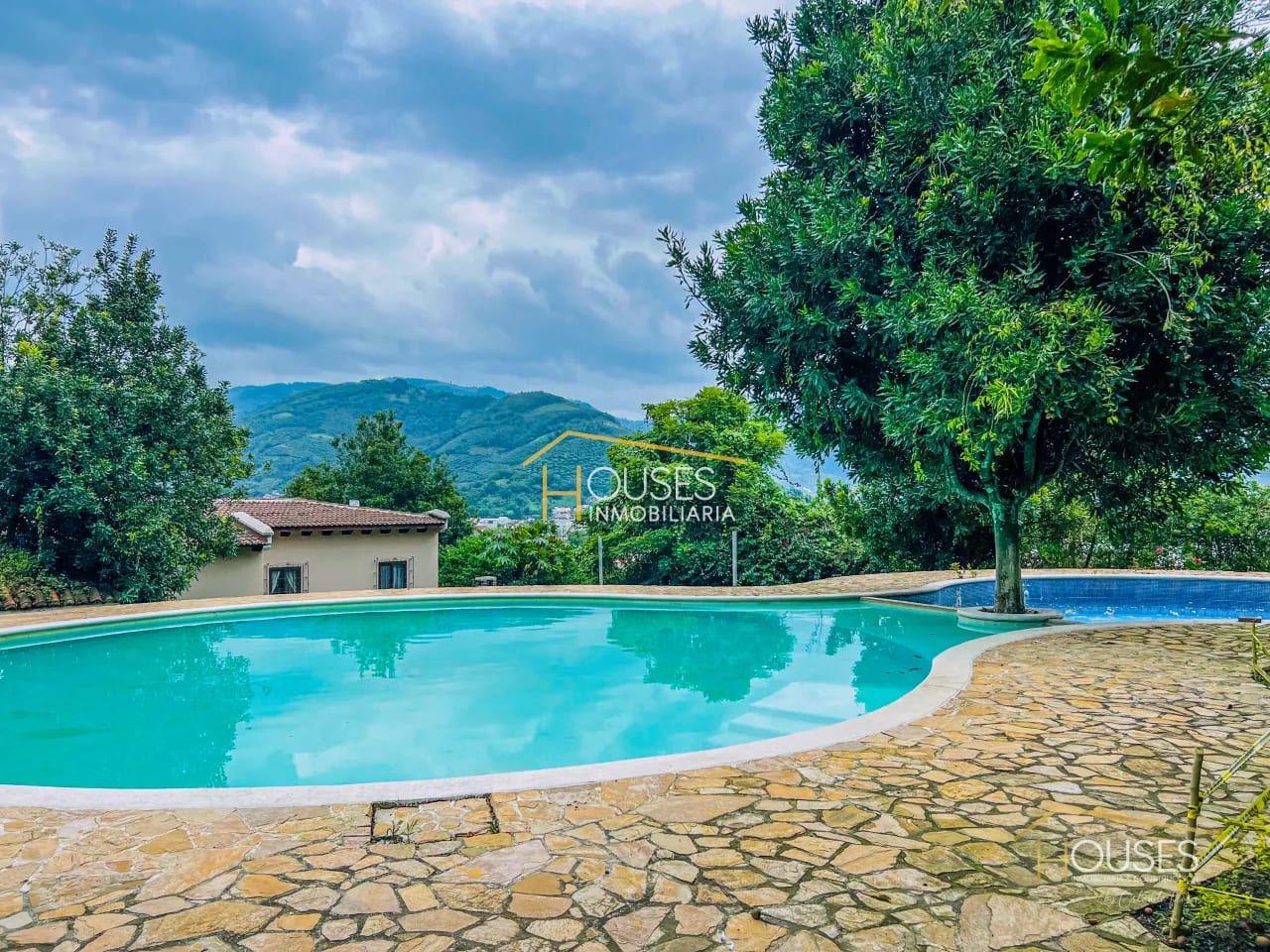 Terreno de Esquina en Venta en Residencial Entre Volcanes, San Miguel Dueñas — Terreno en Venta en San Miguel Dueñas, Sacatepéquez — foto 10 de 11