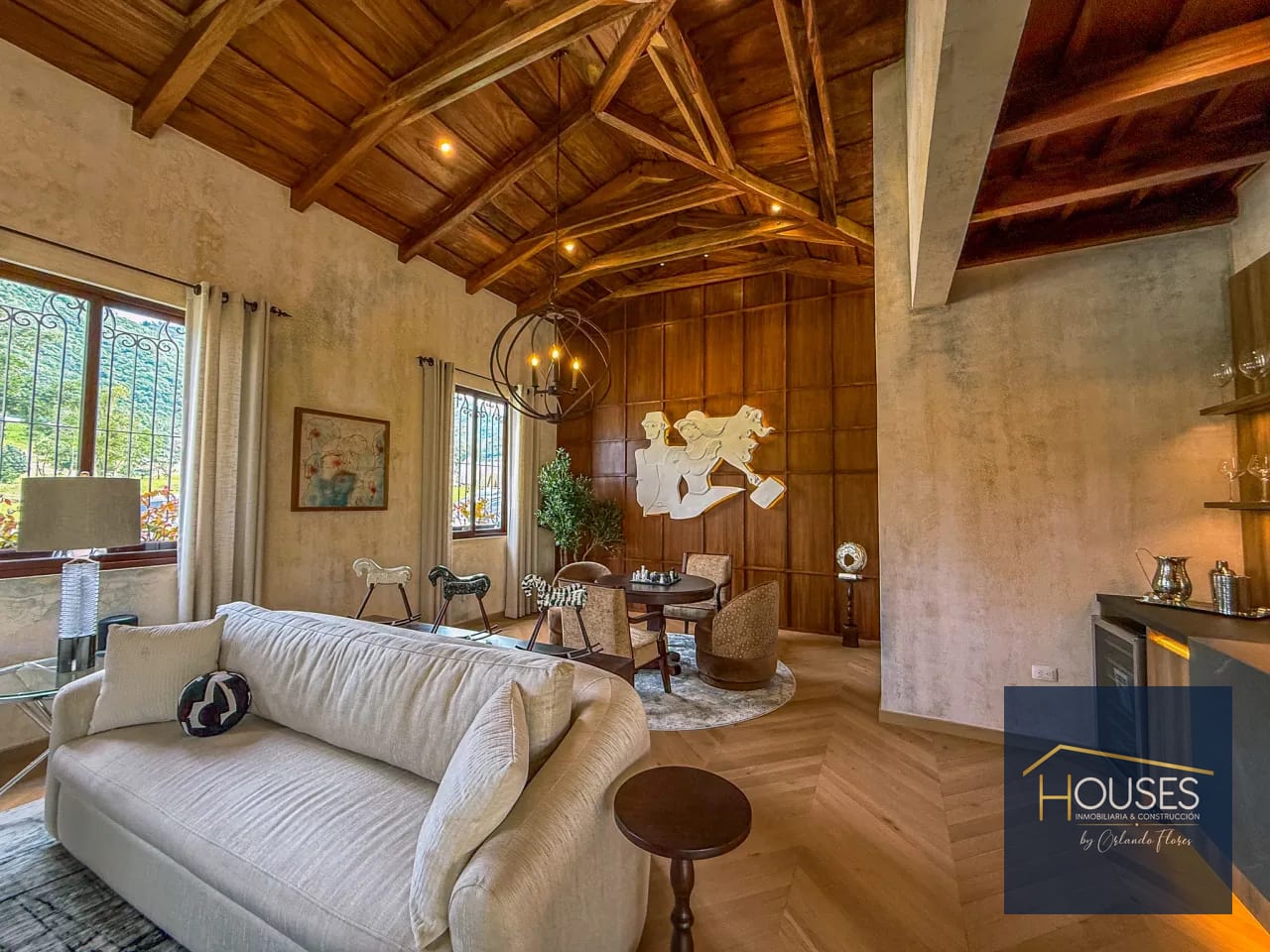 Vendo Casa en Paseo Antigua, Antigua Guatemala — Casa en Venta en Antigua, Sacatepéquez — foto 2 de 14