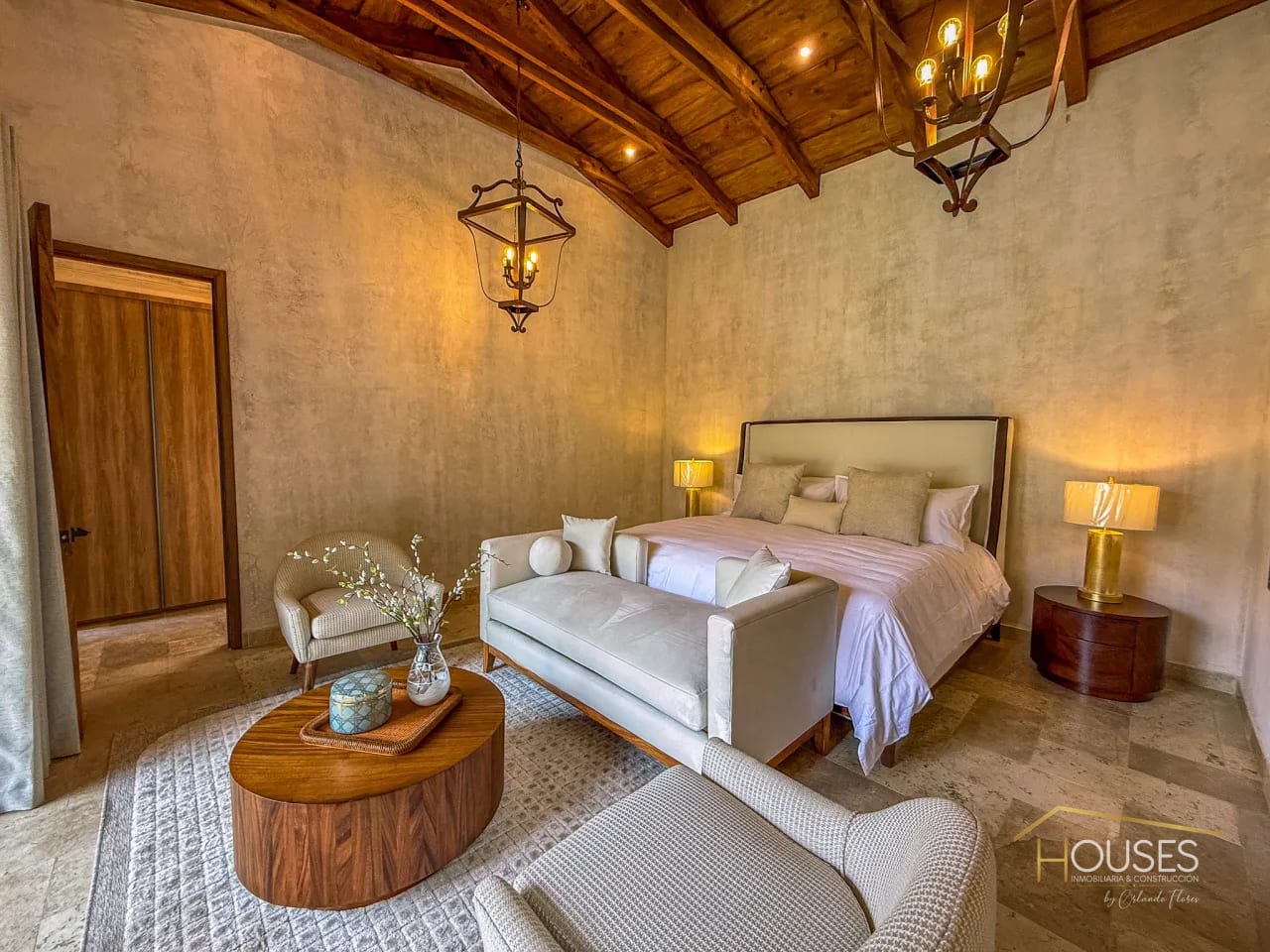 Vendo Casa de esquina en Paseo Antigua, Antigua Guatemala — Casa en Venta en Antigua, Sacatepéquez — foto 8 de 15