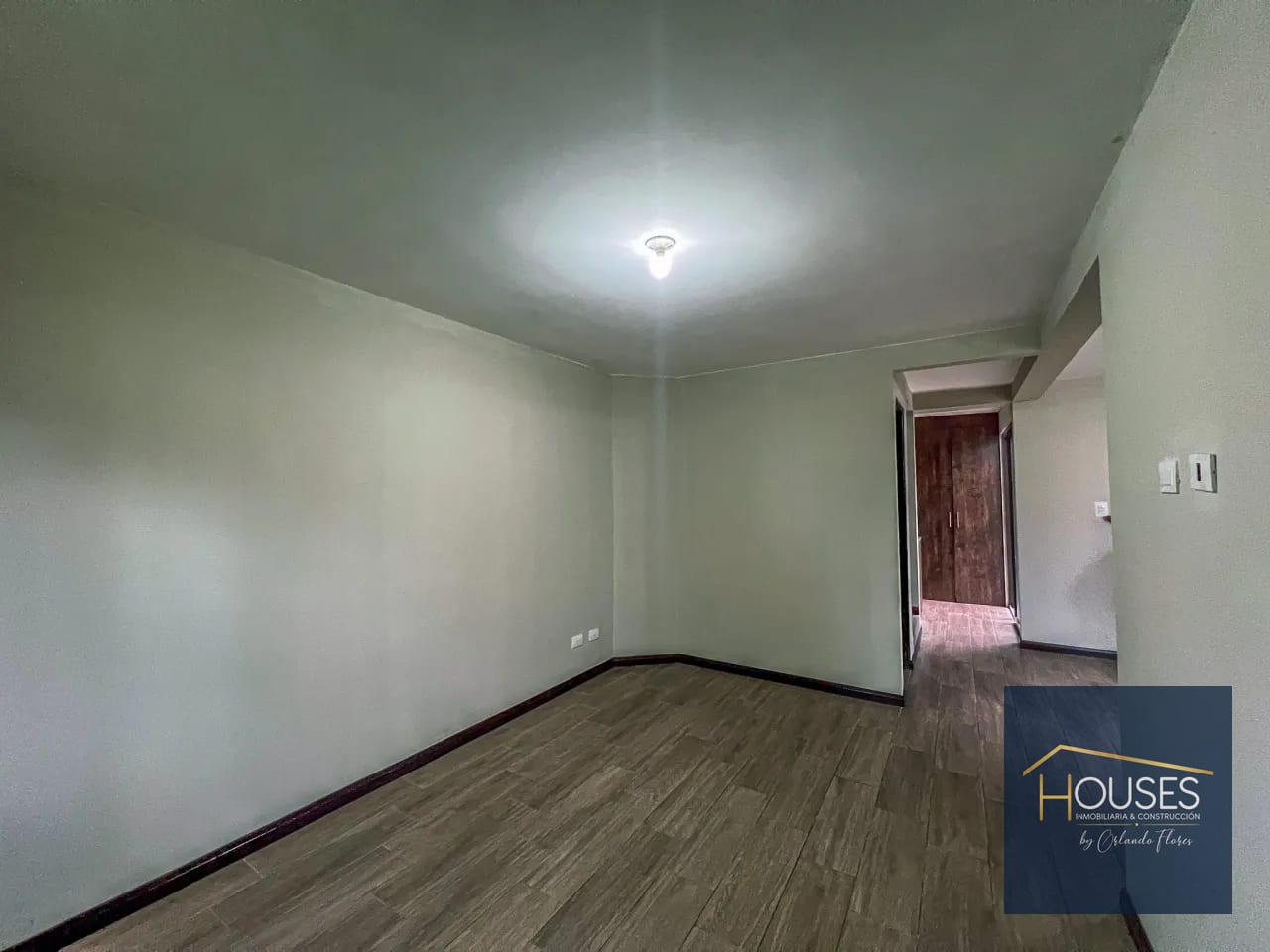 Rento Casa en Condado Antigua, Ciudad Vieja — Casa en Alquiler en Ciudad Vieja, Sacatepéquez — foto 2 de 14