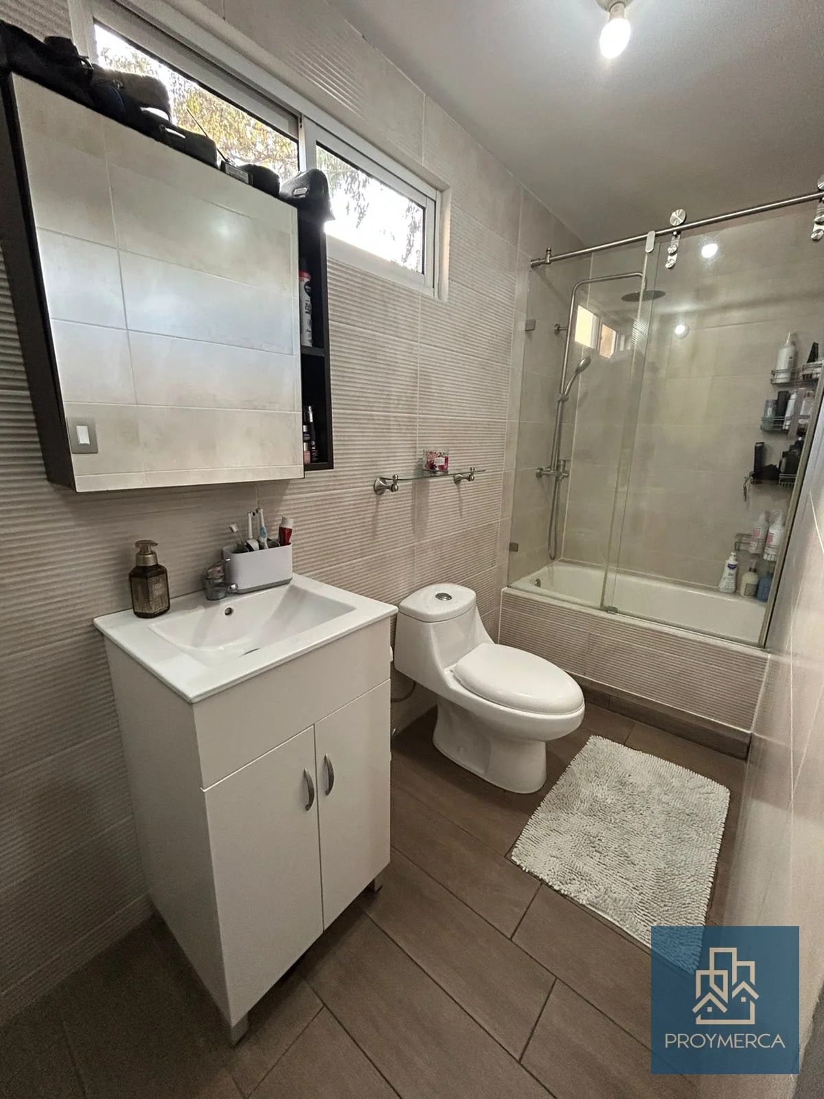 Apartamento en venta , Santa María Las Charcas, Zona 11 - 16