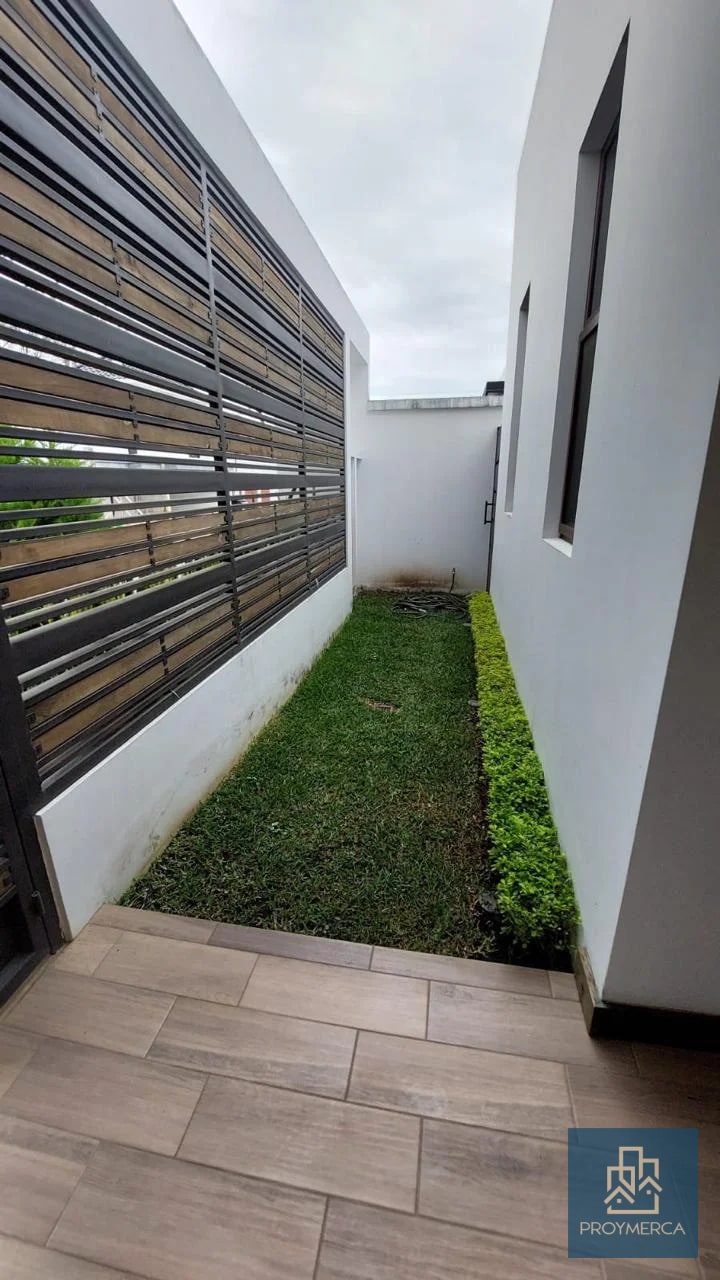 Casa Moderna en alquiler, Zona 16 - 3