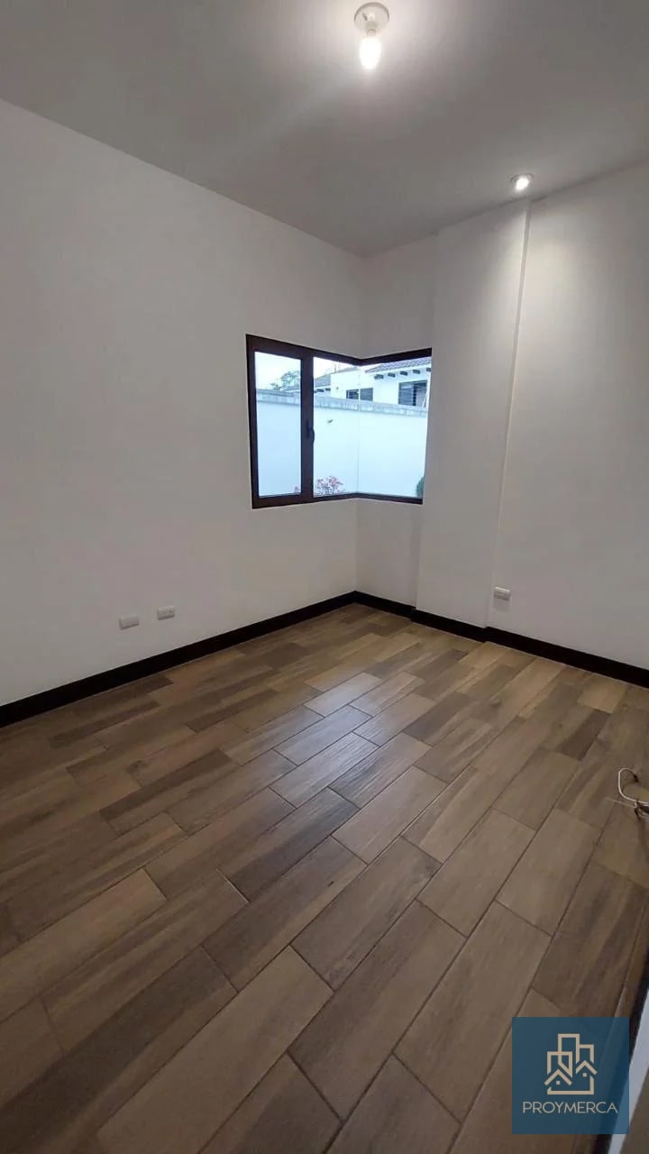 Casa Moderna en alquiler, Zona 16 - 9