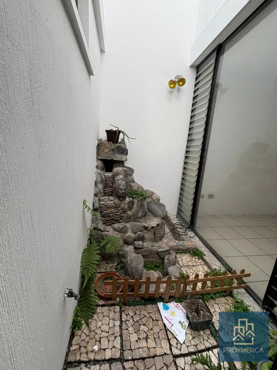 Casa en alquiler, Condominio Santa Amelia, Zona 16 - 3