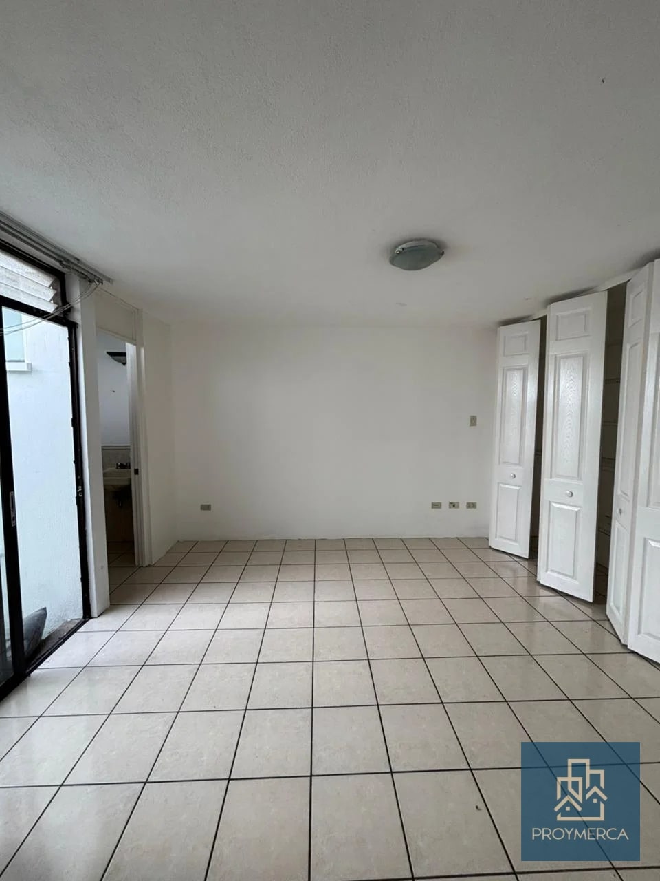 Casa en alquiler, Condominio Santa Amelia, Zona 16 - 4