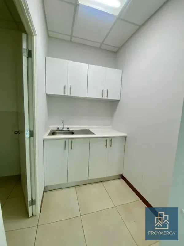 Oficina en alquiler, Zona Pradera, Zona 10 - 7