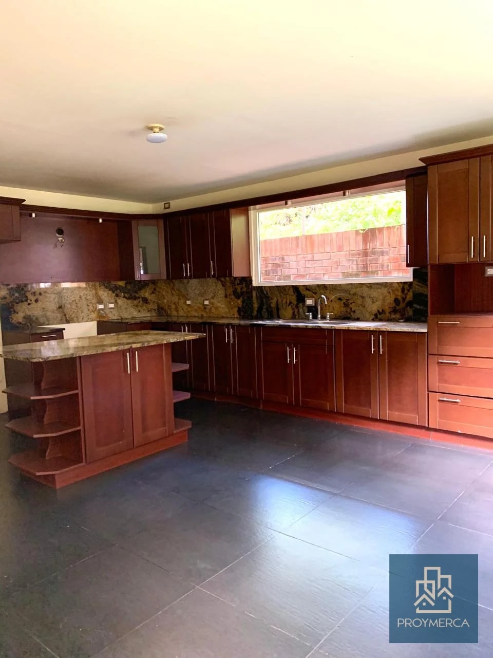 Casa en venta, Condominio Colinas de Castel Fraijanes, km.20.5 - 3