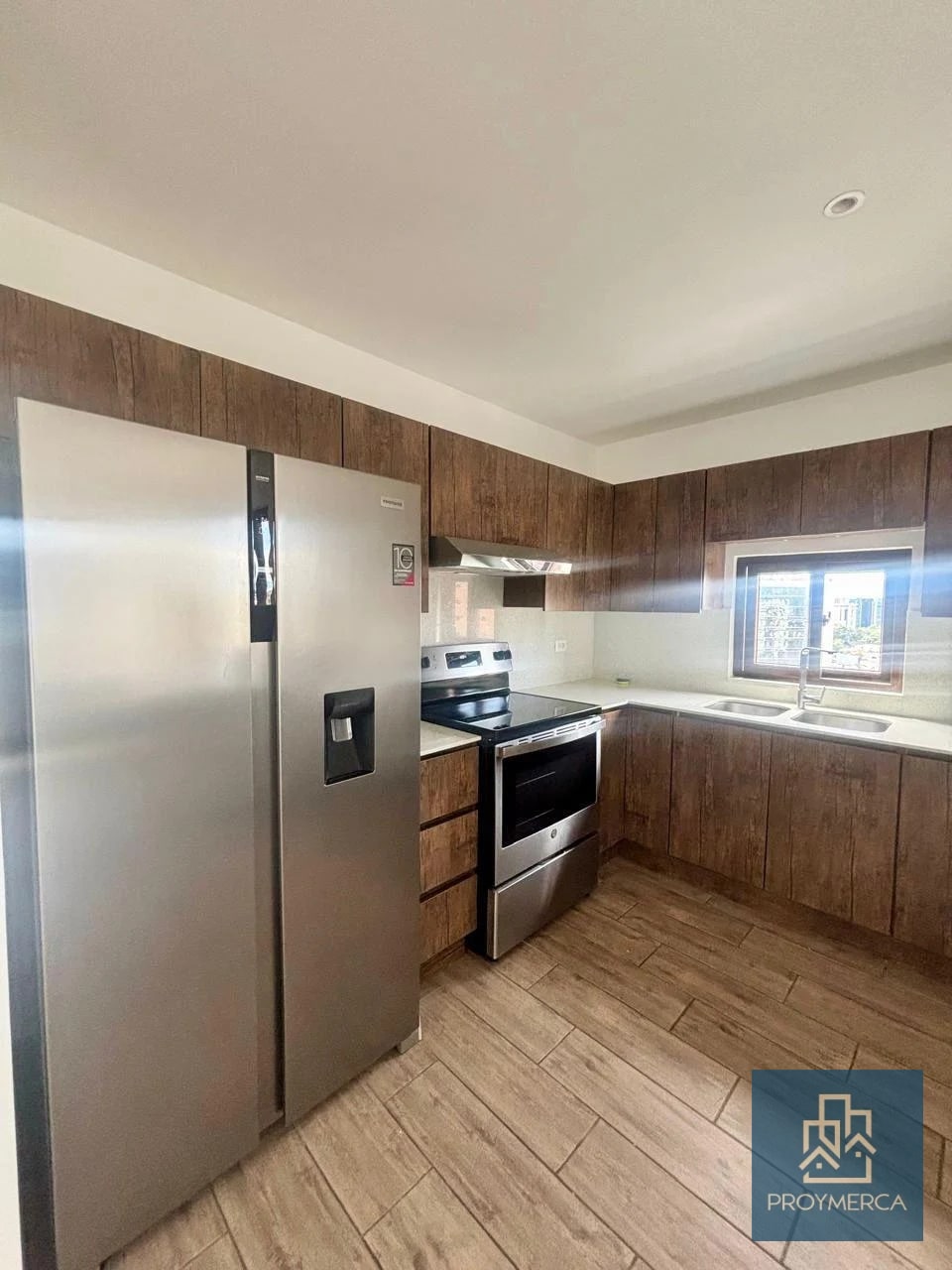 Apartamento en alquiler, Marques de Oakland, Zona 10, Diagonal 6 — Apartamento en Alquiler en Marques de Oakland, Zona 10, Guatemala, Ciudad — foto 4 de 11