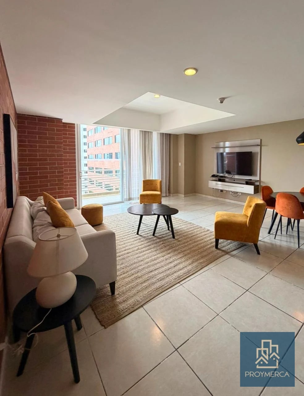 Apartamento AMUEBLADO en alquiler, Edificio Adriatika, Zona 14 — Apartamento en Alquiler en Zona 14, Guatemala, Ciudad — foto 1 de 14