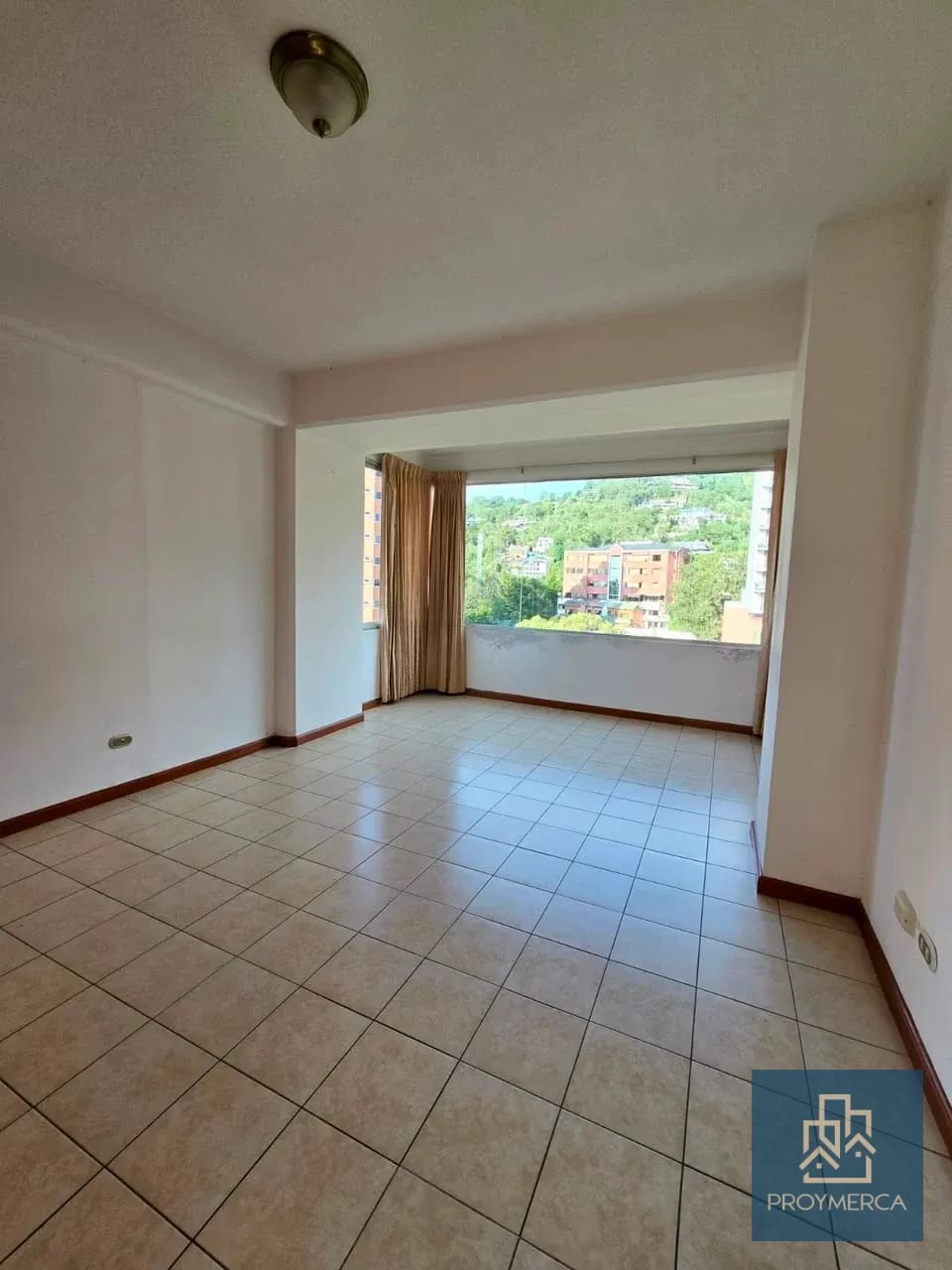 Apartamento en alquiler, Edificio Convista, Zona 15, San Lázaro — Apartamento en Alquiler en Zona 15, Guatemala, Ciudad — foto 8 de 10