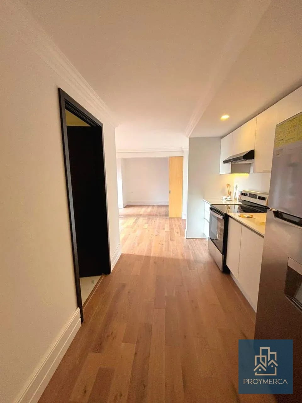 Apartamento en alquiler, Edificio Céntrico, Zona 5 — Apartamento en Alquiler en Céntrico, Zona 5, Guatemala, Ciudad — foto 6 de 11