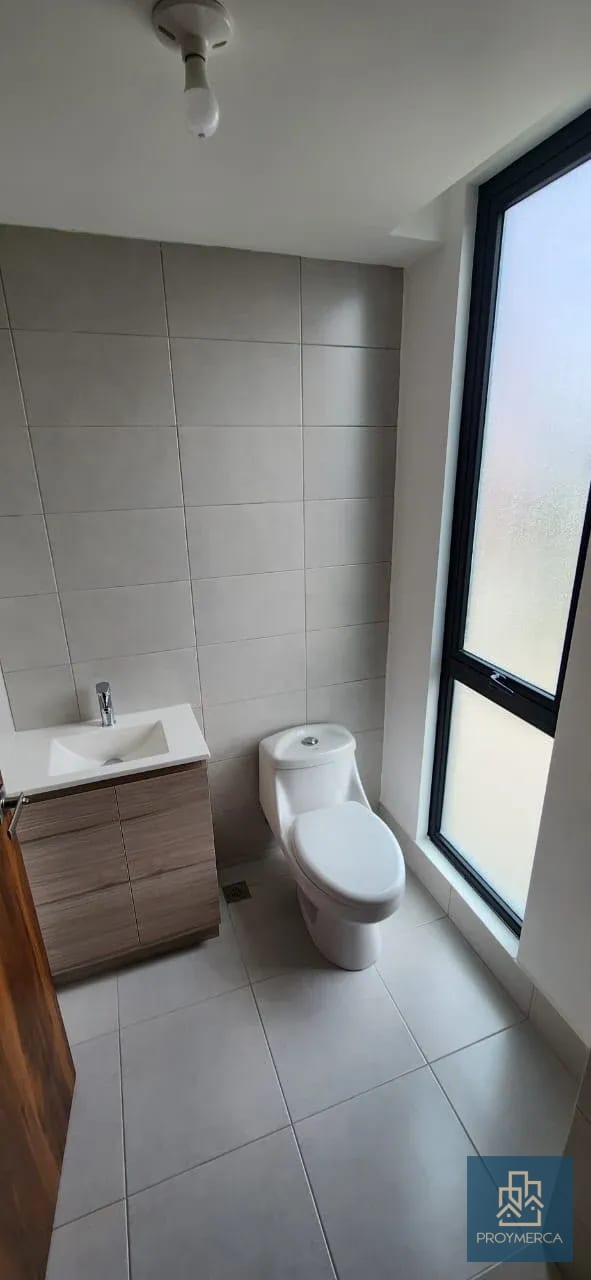 Apartamento con excelente ubicación en alquiler, Torre Milea, Zona 13 — Apartamento en Venta en Zona 13, Guatemala, Ciudad — foto 7 de 10