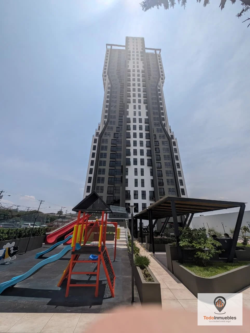 Apartamento en Venta en Altaire z11 - 12