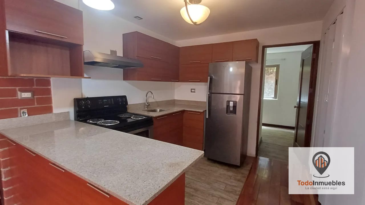 Apartamento en Renta en z10 interior Oakland — Apartamento en Alquiler en Oakland I, Zona 10, Guatemala, Ciudad — foto 3 de 12