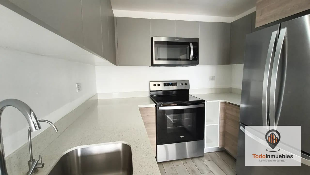 Apartamento en Renta en Parque 10 -3 habitaciones — Apartamento en Alquiler en Parque 10, Zona 10, Guatemala, Ciudad — foto 9 de 17