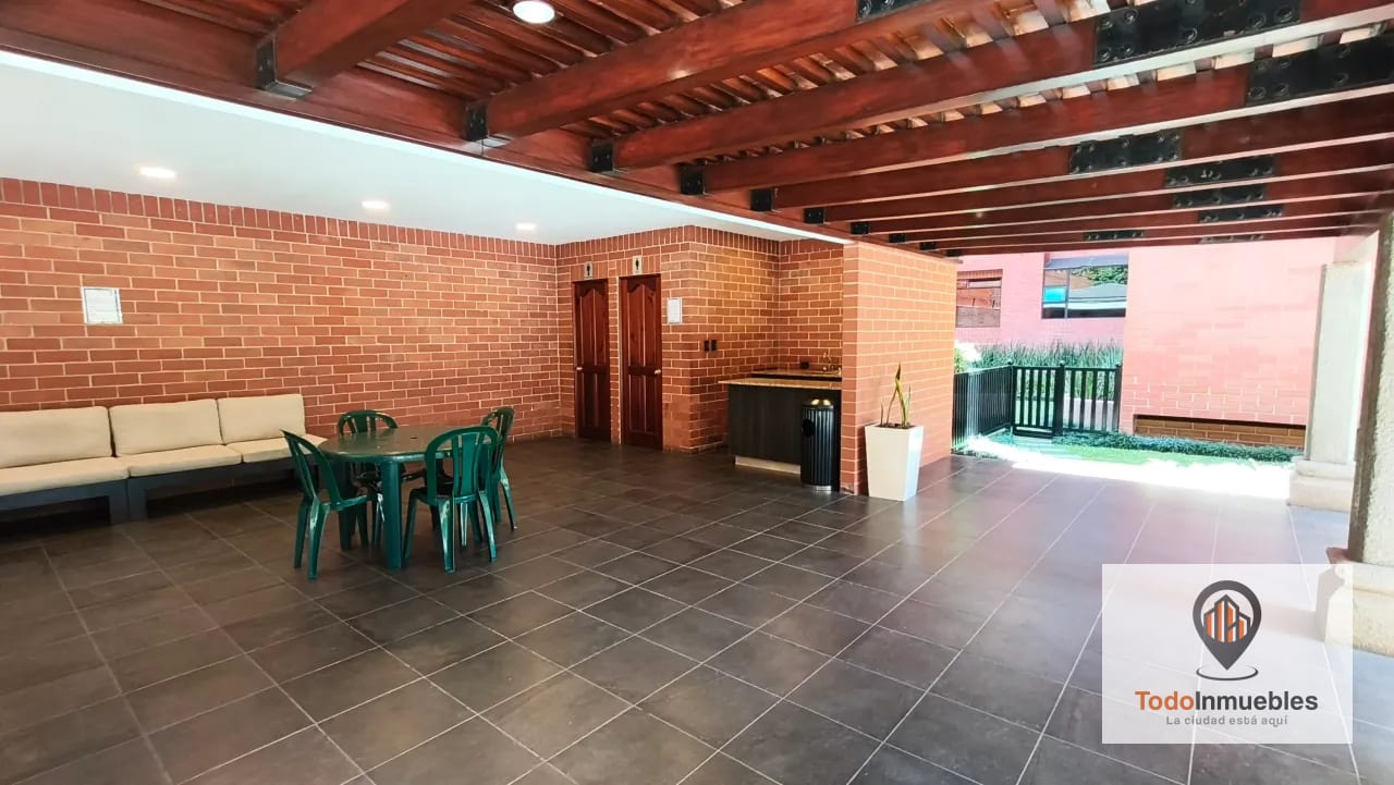 Apartamento en Renta en z10 San Ignacio — Apartamento en Alquiler en San Ignacio, Zona 10, Guatemala, Ciudad — foto 4 de 15