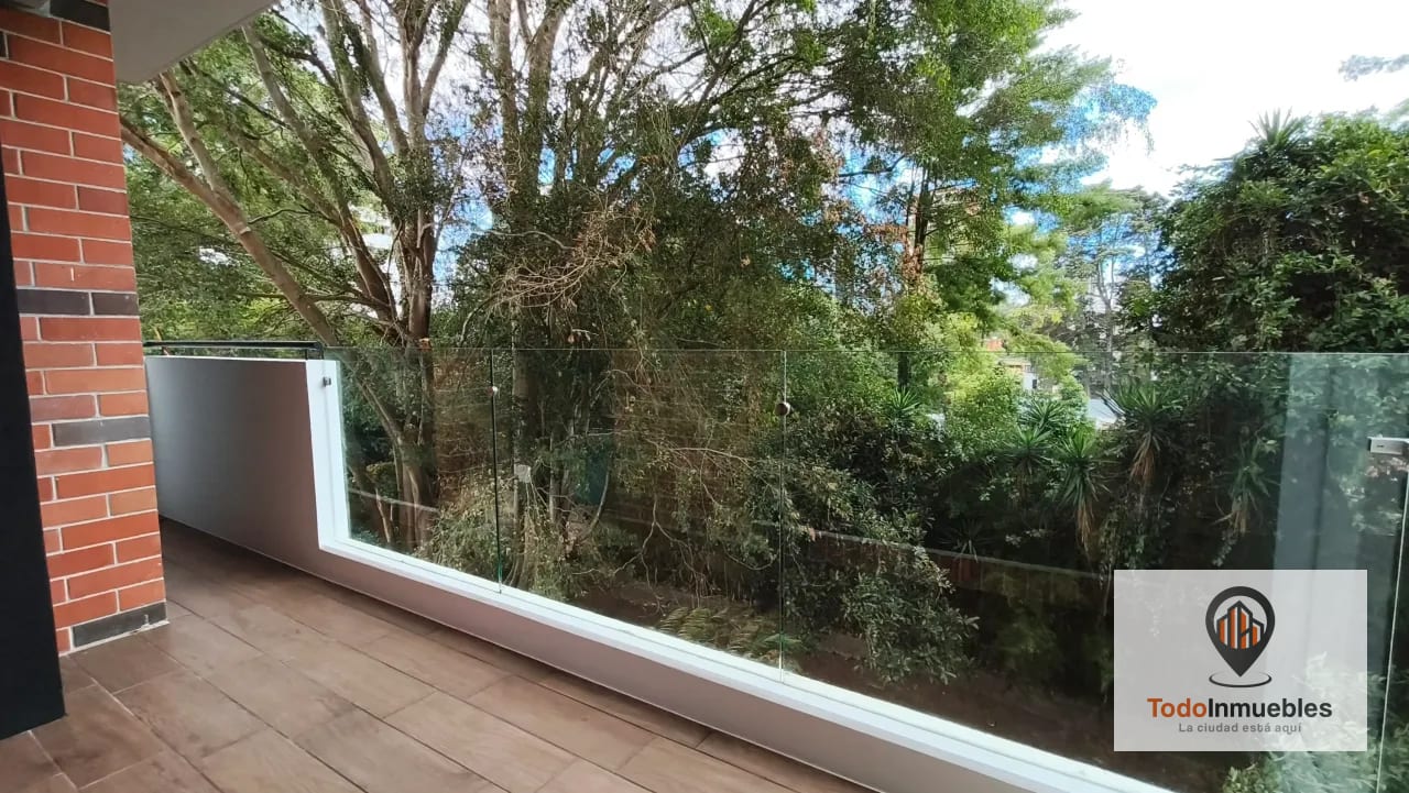 Apartamento en Renta en Casalini Los Arcos z10 — Apartamento en Alquiler en Casalini Los Arcos, Zona 10, Guatemala, Ciudad — foto 7 de 17
