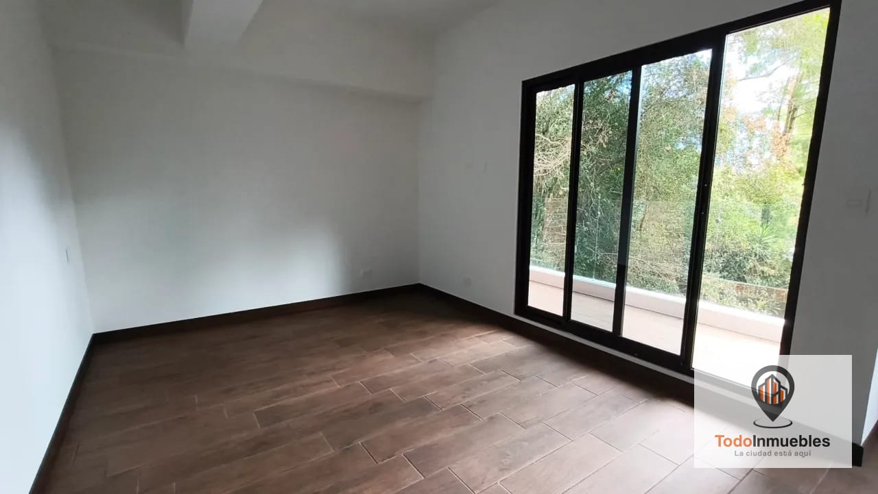 Apartamento en Renta en Casalini Los Arcos z10 — Apartamento en Alquiler en Casalini Los Arcos, Zona 10, Guatemala, Ciudad — foto 10 de 17