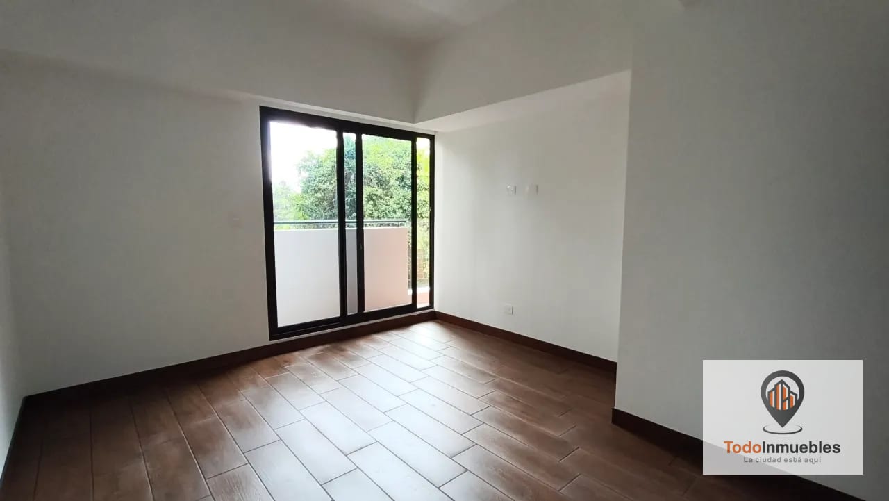 Apartamento en Renta en Casalini Los Arcos z10 — Apartamento en Alquiler en Casalini Los Arcos, Zona 10, Guatemala, Ciudad — foto 14 de 17