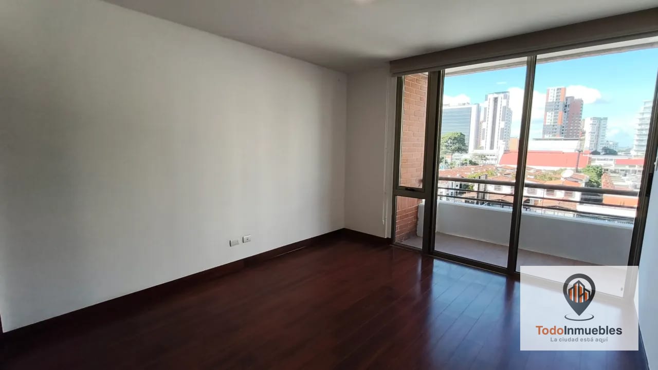 Apartamento en Renta en Jardines del Acueducto z10 — Apartamento en Alquiler en Jardines del Acueducto, Zona 10, Guatemala, Ciudad — foto 14 de 16