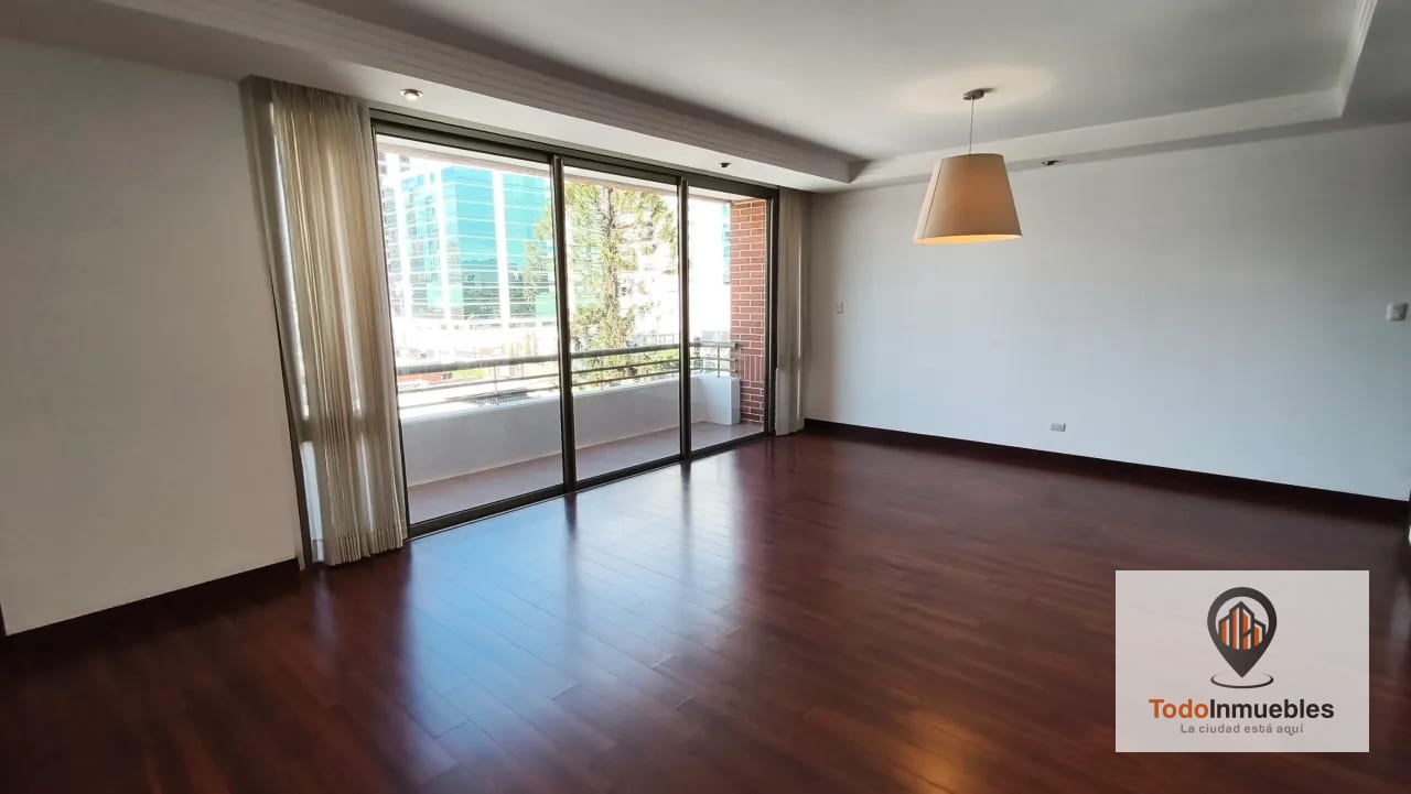 Apartamento en Renta en Jardines del Acueducto z10 — Apartamento en Alquiler en Jardines del Acueducto, Zona 10, Guatemala, Ciudad — foto 1 de 16