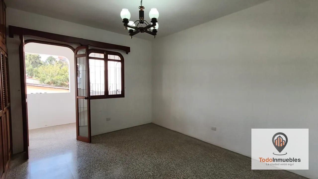 Casa en Venta en z7 — Casa en Venta en Zona 7, Guatemala, Ciudad — foto 6 de 17