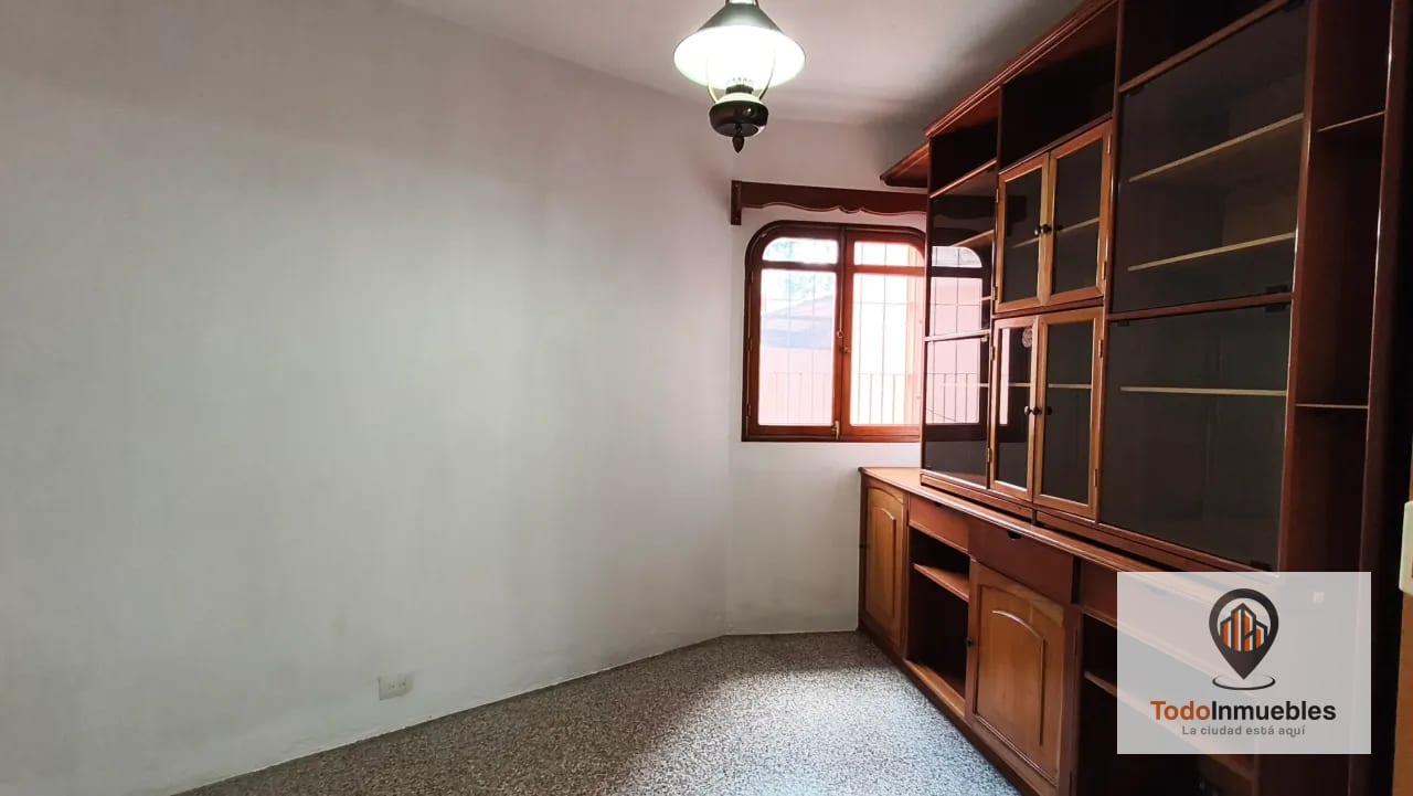Casa en Venta en z7 — Casa en Venta en Zona 7, Guatemala, Ciudad — foto 14 de 17