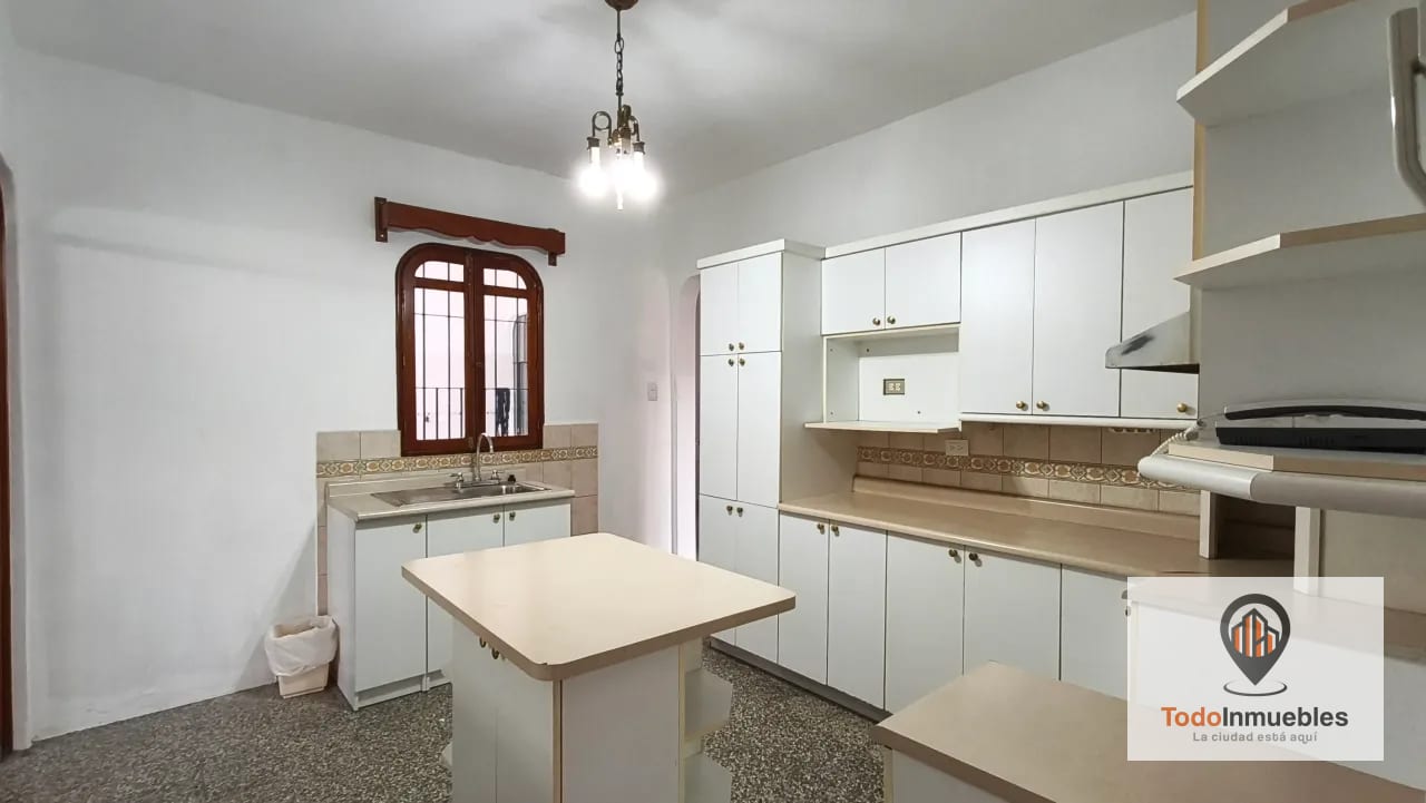 Casa en Venta en z7 — Casa en Venta en Zona 7, Guatemala, Ciudad — foto 15 de 17