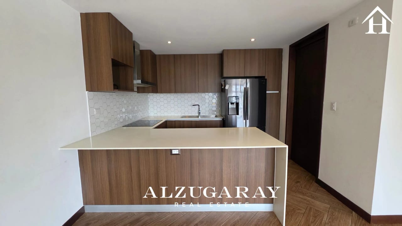 APTO MODERNO C/ BALCÓN 2 HAB. / VISTA HERMOSA I Z15 — Apartamento en Alquiler en Vista Hermosa I, Zona 15, Guatemala, Ciudad — foto 3 de 9