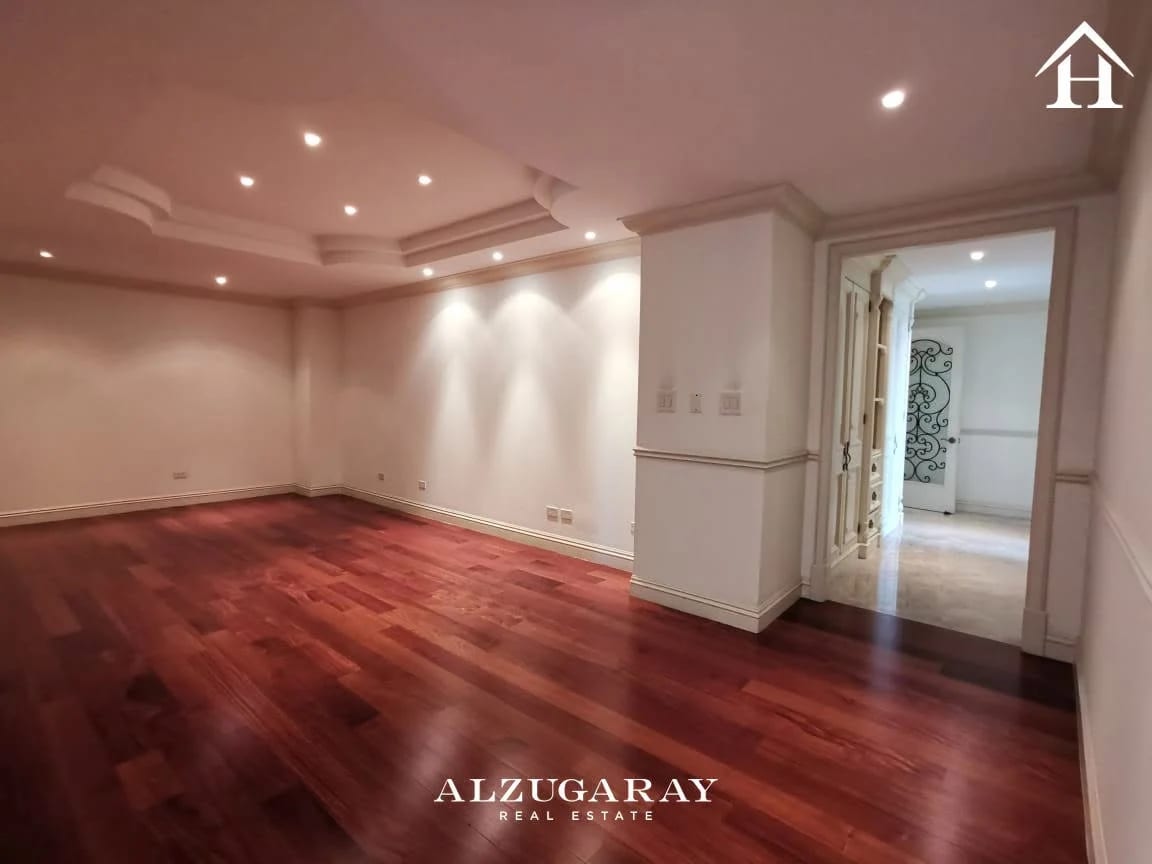 APTO. AMPLIO Y ELEGANTE 3 HAB. / VILLA RISHO, Z. 14 — Apartamento en Alquiler en Villa Risho, Zona 14, Guatemala, Ciudad — foto 6 de 7
