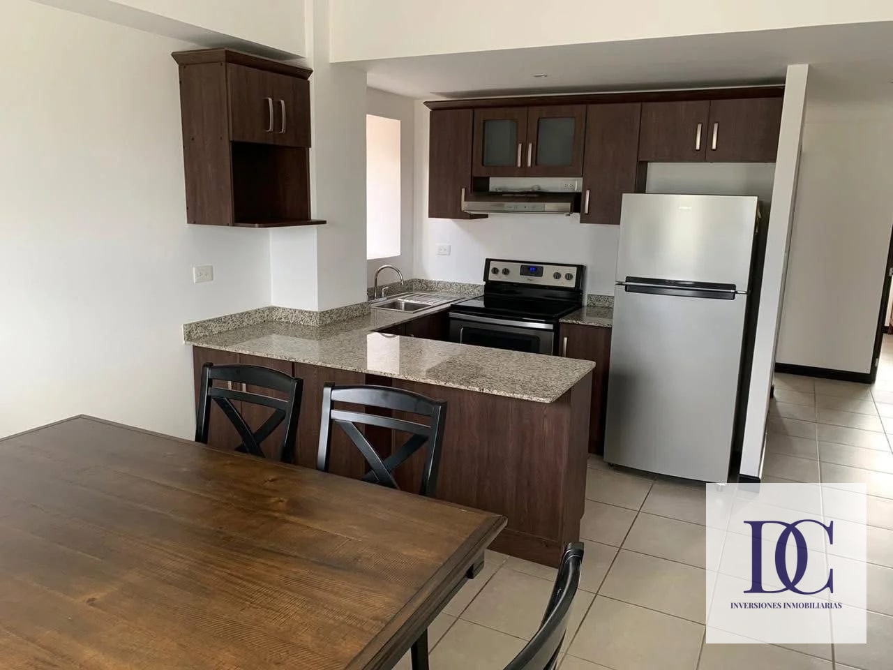 📍APARTAMENTO AMUEBLADO EN RENTA – 2 HAB + ESTUDIO | HEXA 16 | ZONA 16 - 4