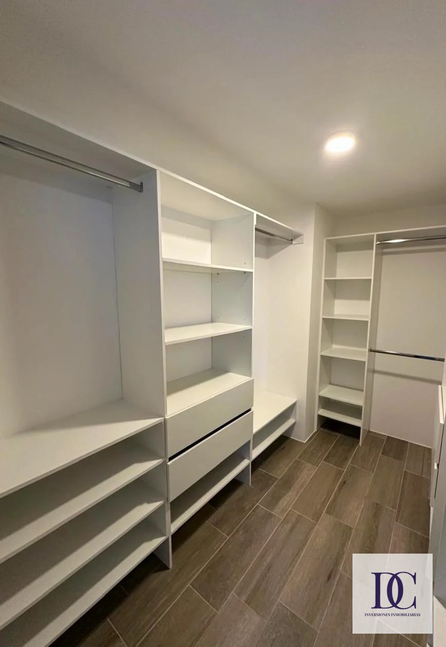 📍 APARTAMENTO EN RENTA – 3 HAB + NIVEL ALTO | EDIFICIO SEGHERÍA | ZONA 14 LA VILLA — Apartamento en Alquiler en Segheria, Zona 14, Guatemala, Ciudad — foto 6 de 15