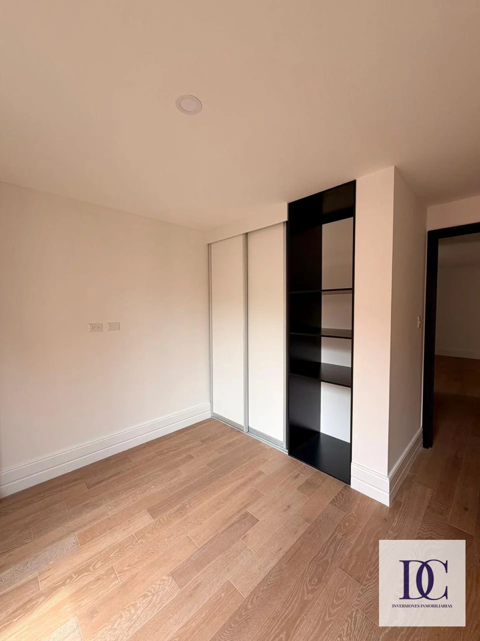 đ APARTAMENTO EN RENTA â 3 HAB + WALK-IN CLĂSET | EDIFICIO CĂNTRICO | ZONA 5 â Apartamento en Alquiler en CĂ©ntrico, Zona 5, Guatemala, Ciudad â foto 8 de 13